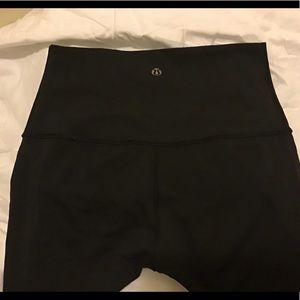 Lululemon Wunder Under High-Rise Tight 28” Size 4